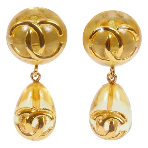 1980s chanel dangle earrings uk.